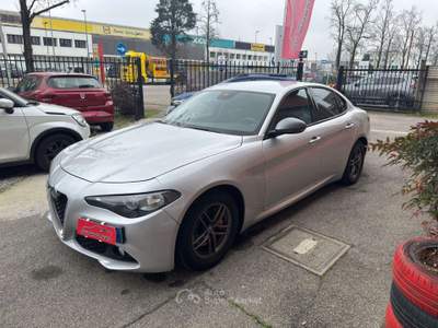 Alfa Romeo Giulia 2.2 t 150cv EAT8 auto Grigio usata Cernusco sul Naviglio
