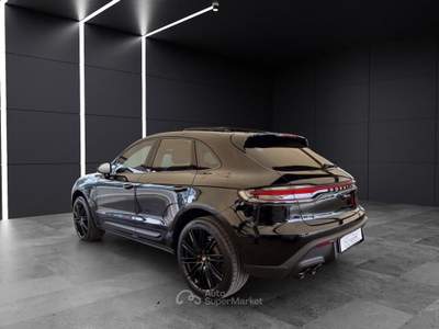 Porsche Macan 2.0 PDK Nero usata Casagiove