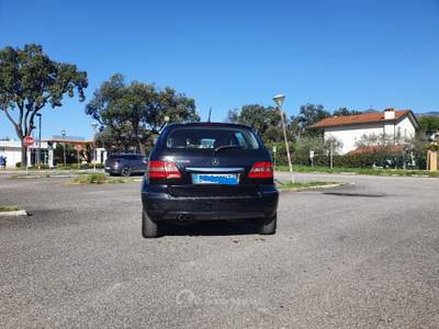 Mercedes-Benz Classe B cambio automatico Blu/Azzurro usata Massa