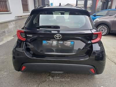 Toyota Yaris 5 porte Trend Grigio usata CASELETTE
