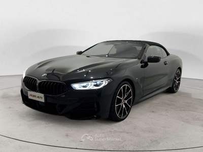 BMW Serie 8 840 4.4 840 MSPORT PRO XDRIVE Nero usata Milano