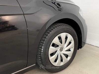 Volkswagen Polo 1.0 evo Life 80cv*NEOPATENTATI* Rosso usata Dogana