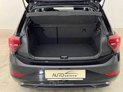 Volkswagen Polo 1.0 evo Life 80cv*NEOPATENTATI* Rosso usata Dogana