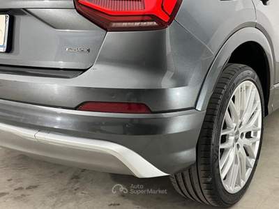 Audi Q2 2.0 TDI 190 CV QUATTRO S-TR S LINE*FARILED-19°-TETTO PANORAMICO Rosso usata Dogana