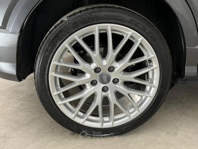 Audi Q2 2.0 TDI 190 CV QUATTRO S-TR S LINE*FARILED-19°-TETTO PANORAMICO Rosso usata Dogana