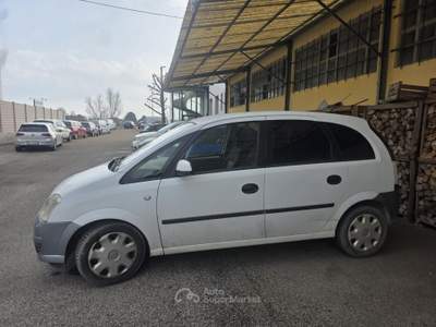 Opel Meriva 1.7 CDTI 101CV Enjoy Bianco usata Montagnana