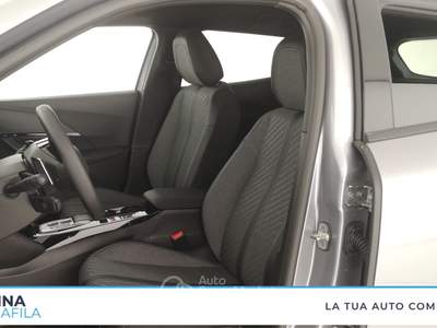 Peugeot 2008  1.2 hybrid allure 136cv e-dcs6 Grigio usata Marcianise