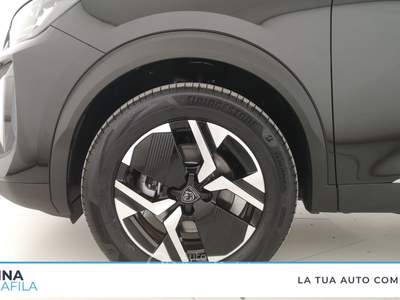 Peugeot 2008  1.2 hybrid allure 136cv e-dcs6 Nero usata Marcianise