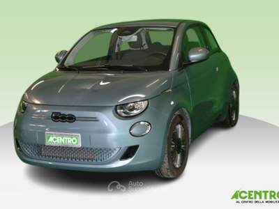 Fiat 500e   action berlina Argento usata CAGLIARI