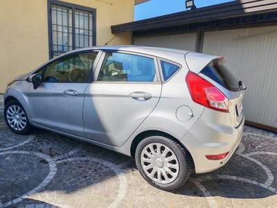 Ford Fiesta DISTRIBUZIONE E TAGLIANDO FATTO Argento usata Maddaloni