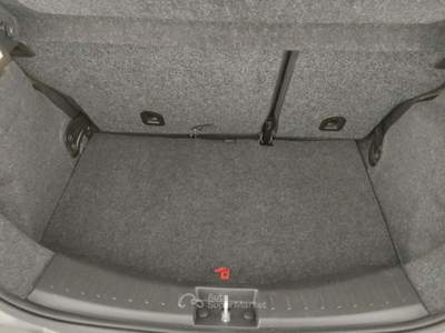 Lancia Ypsilon 1.2 69 CV 5 porte Elefantino 5 Posti Grigio usata Barletta