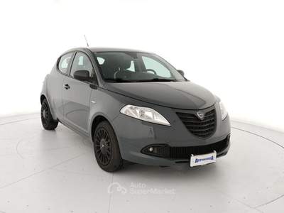 Lancia Ypsilon 1.2 69 CV 5 porte Elefantino 5 Posti Grigio usata Barletta