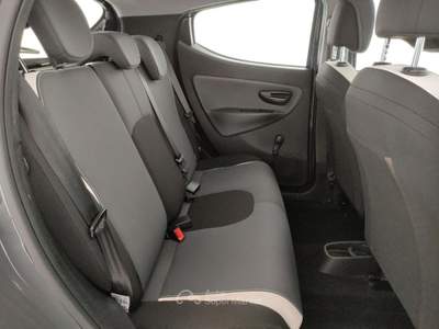 Lancia Ypsilon 1.2 69 CV 5 porte Elefantino 5 Posti Grigio usata Barletta