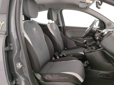 Lancia Ypsilon 1.2 69 CV 5 porte Elefantino 5 Posti Grigio usata Barletta