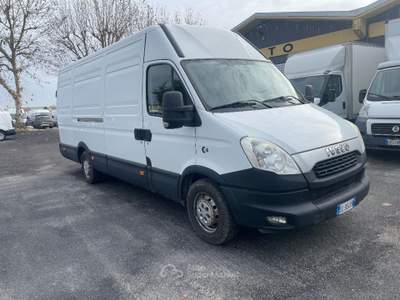 Iveco Daily 35S15 FURGONE XLH2 2012 [A345] Bianco usata Sant'Agata Bolognese