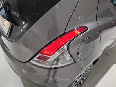 Lancia Ypsilon 1.0 FireFly 5 porte S&S Hybrid Gold Plus Grigio usata Riva presso Chieri