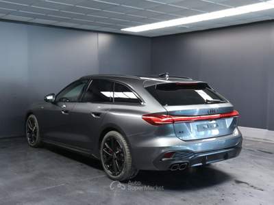 Audi A5 Avant TDI 204CV mHEV+ S tronic S line Edition Grigio usata Arsiè