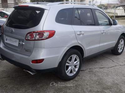 Hyundai Santa Fe 2.2 crdi Style 4wd CAMBIO AUTOMATICO Argento usata Gorlago
