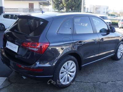 Audi Q5 2.0 tfsi hybrid Advan Plus quattro tiptronic 211CV Nero usata Gorlago