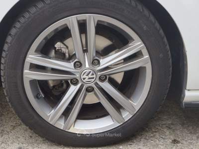 Volkswagen Golf 5p 1.6 tdi Sport RLINE R LINE 115cv dsg Bianco usata Gorlago