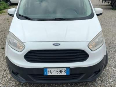 Ford Transit Courier 1.5 tdci 75cv Entry E6 1.5 tdci 75cv Entry E6 Bianco usata Prato
