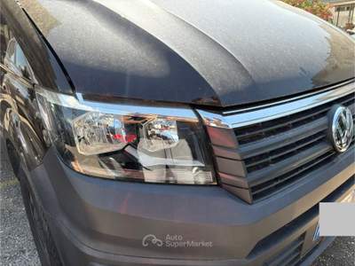 Volkswagen Crafter VOLKSWAGEN CRAFTER 2.O TDI CASTEN 30 MITTELLANG HOCHDACH FWD usata Venafro
