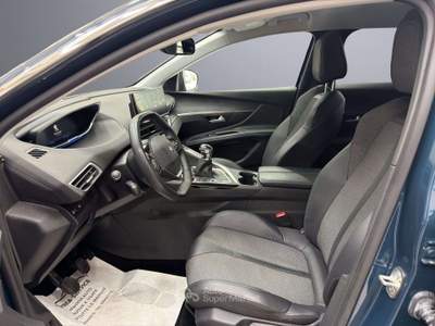 Peugeot 3008 3008 II 2021 1.5 bluehdi Allure Pack s Blu/Azzurro usata Grosseto