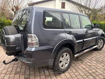 Mitsubishi Pajero Unico proprietario,   KM.  CERTIFICATI   garanzia 12 mesi Grigio usata Cartura