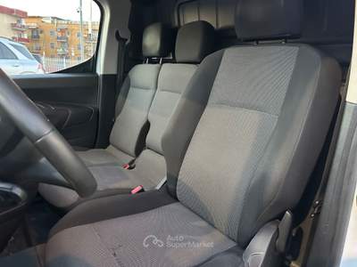 Citroen Berlingo S&S Van M Club Bianco usata Sant'Anastasia