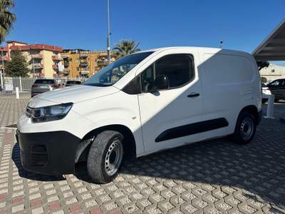 Citroen Berlingo S&S Van M Club Bianco usata Sant'Anastasia