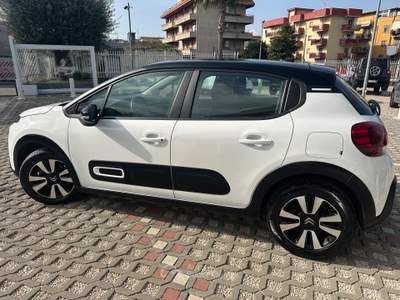 Citroen C3 S&S EAT6 Shine Bianco usata Sant'Anastasia