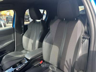 Peugeot 208 Stop&Start 5 porte GT Line Blu/Azzurro usata Sant'Anastasia