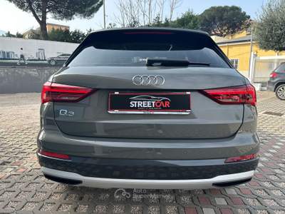 Audi Q3 S tronic Business Advanced Grigio usata Sant'Anastasia