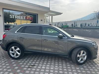 Audi Q3 S tronic Business Advanced Grigio usata Sant'Anastasia