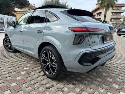 Audi Q3 SPB 35 TDI S tronic line edition Grigio usata Sant'Anastasia
