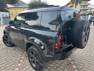 Land Rover Defender 200 CV AWD Auto X-Dynamic HSE Nero usata Sant'Anastasia