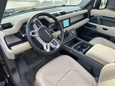 Land Rover Defender 200 CV AWD Auto X-Dynamic HSE Nero usata Sant'Anastasia