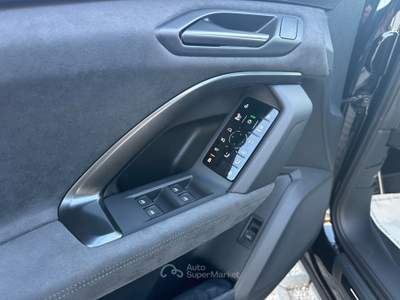 Audi Q5 Q5 Sportback 40 TDI quattro S tronic S line Nero usata Sant'Anastasia