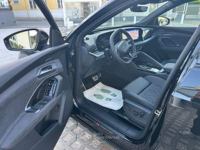 Audi Q5 Q5 Sportback 40 TDI quattro S tronic S line Nero usata Sant'Anastasia