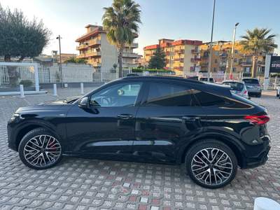 Audi Q5 Q5 Sportback 40 TDI quattro S tronic S line Nero usata Sant'Anastasia