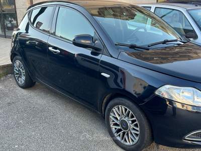 Lancia Ypsilon LANCIA YPSILON 1.2 GOLD /GPL usata Venafro