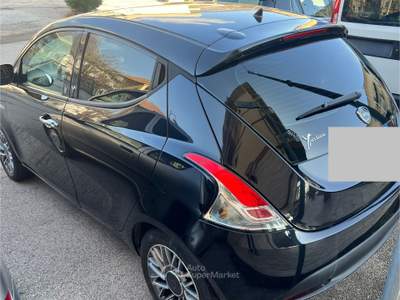 Lancia Ypsilon LANCIA YPSILON 1.2 GOLD /GPL usata Venafro