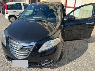 Lancia Ypsilon LANCIA YPSILON 1.2 GOLD /GPL usata Venafro