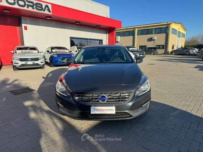 Volvo V60 2.0 d3 Summum geartronic UNIPRO Nero usata San Felice sul Panaro