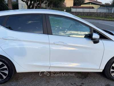 Ford Fiesta Fiesta 1.1 75 CV 5 porte Titanium X NEOPATENTATI Bianco usata Vigarano Mainarda