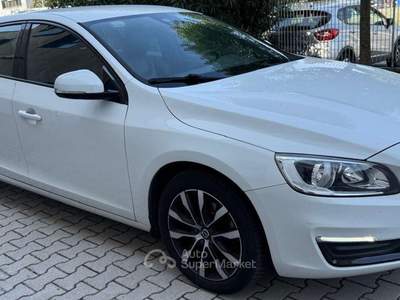 Volvo V60 V60 D2 Geartronic Business N1 Bianco usata Vigarano Mainarda