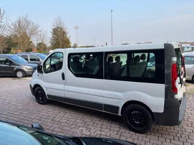 Opel Vivaro Unico proprietario,  KM.  CERTIFICATI   9  posti Bianco usata Cartura