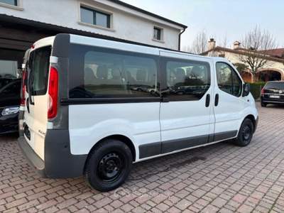 Opel Vivaro Unico proprietario,  KM.  CERTIFICATI   9  posti Bianco usata Cartura