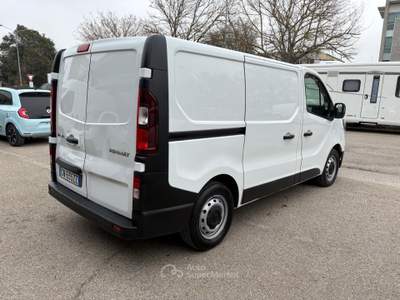 Renault Trafic T27 2.0 DCI 150CV L1H1 Bianco usata Pesaro