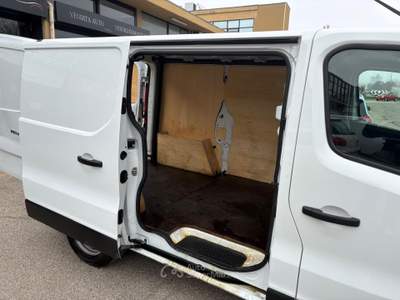 Renault Trafic T27 2.0 DCI 150CV L1H1 Bianco usata Pesaro